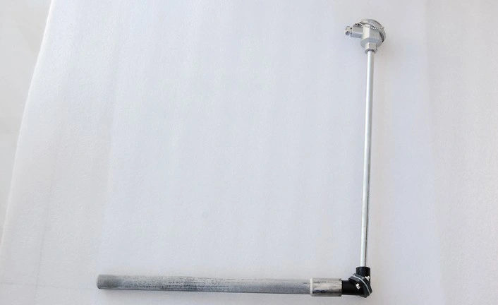 Thermocouple with Right Angle Elbow