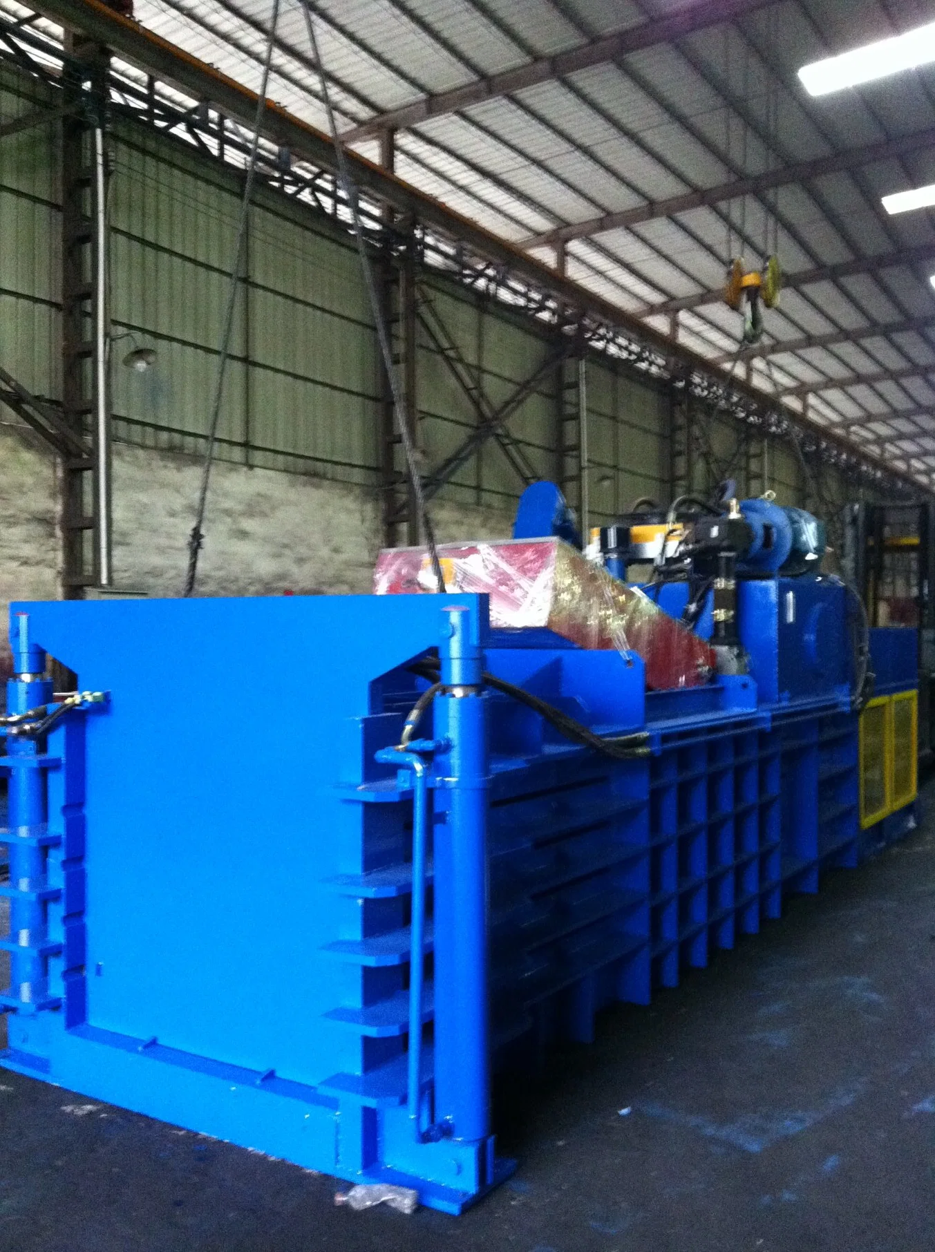 Hydraulic Semi-Auto Horizontal Scrap Cardboard Baler