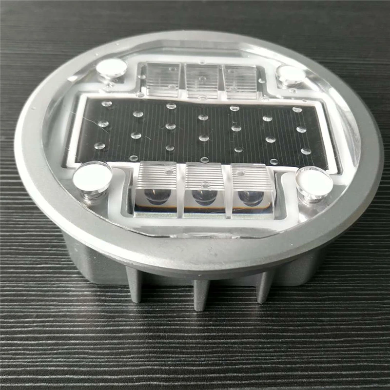 Aluminum Solar LED Heavy Blinking Stud Makes for Road Safety 136*50mm Multi Colors IP68