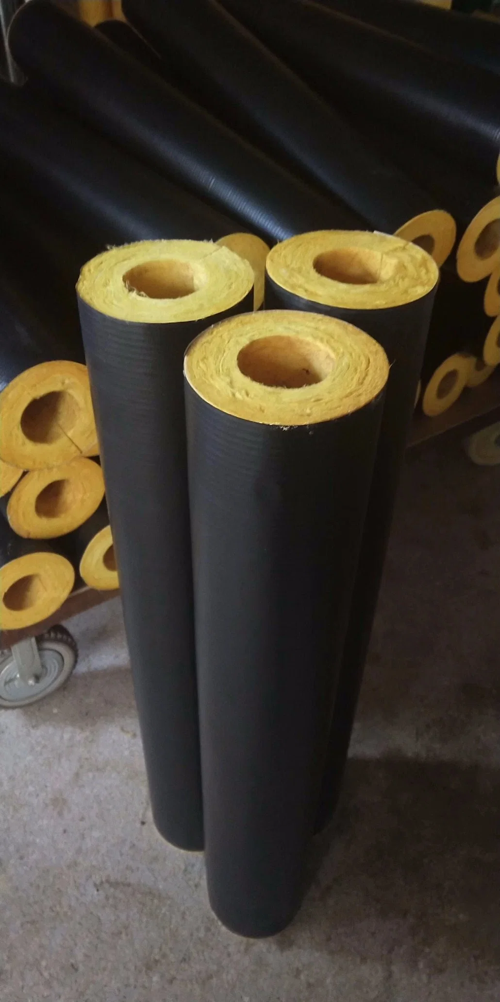 China Insulation Materials Glasswool Pipe, Fiberglass Pipe