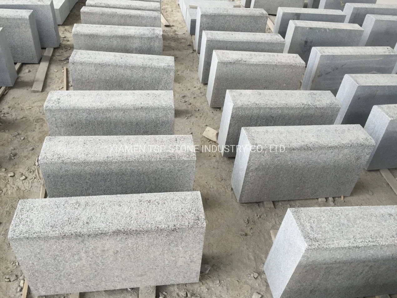 Natural Stone Granite Cobble Paving Stone for Project