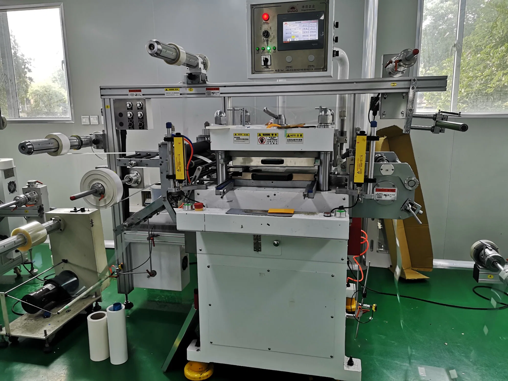 Protective Films Electronic Tapes 320 Converting Die Cutting Machine