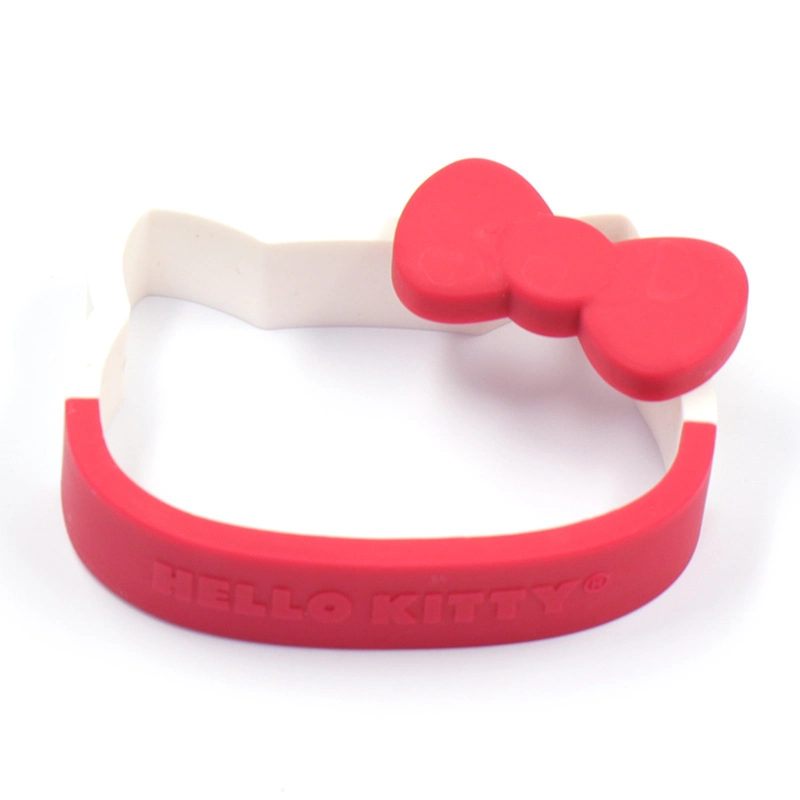 Factory Custom Made Plastic Rubber Promotional Gift Manufacturer Customized Children Popular Accessory Bespoke Cute Soft PVC and 3D Silicone Ladybug Wristband