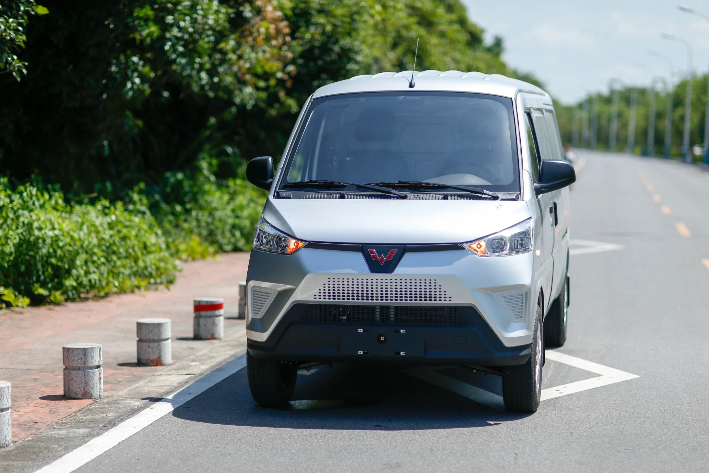 Wuling Mini Van essence avec siège MPV de luxe