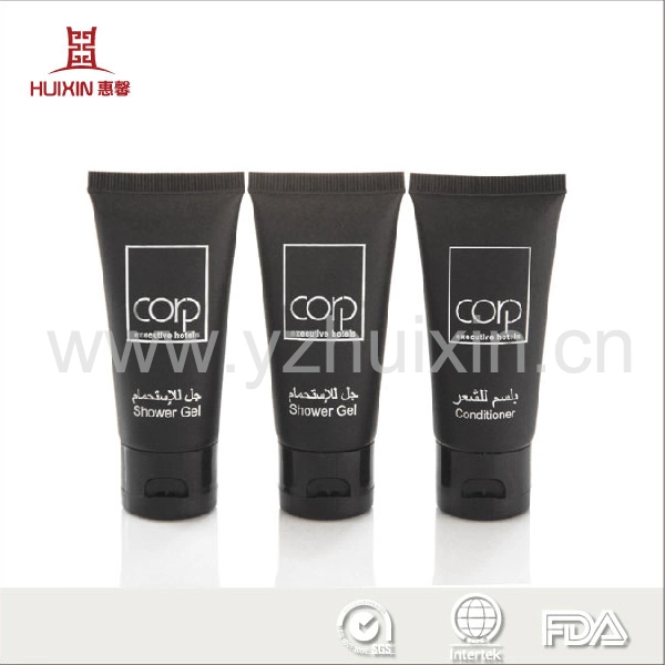 Las comodidades del hotel oferta China Taller de GMP de cosméticos, acondicionador, crema corporal, gel de ducha y champú