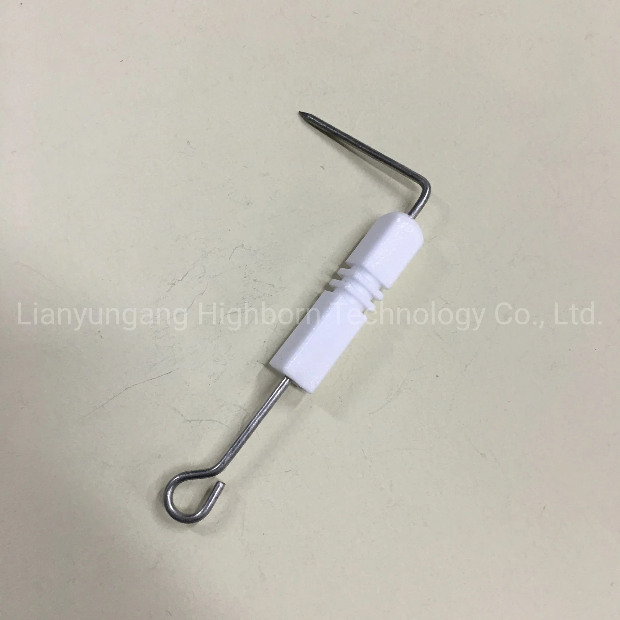 Customized Electrical Insulation Glazed 95% Alumina Al2O3 Ceramic Ignition Pin for Gas Cooker