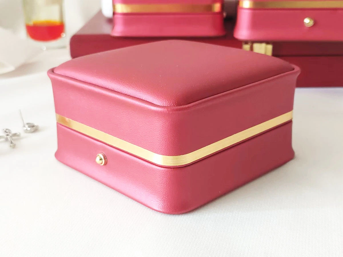 PU Leather Jewelry Case Leather Gift Storage Box Watch Holder