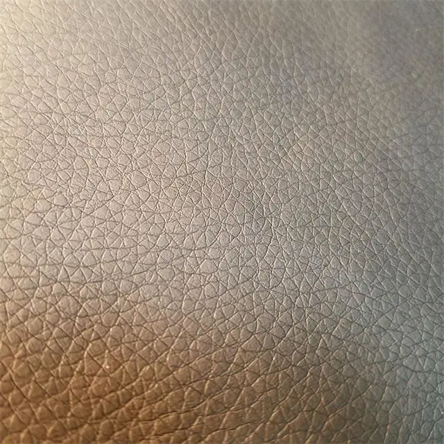 Une bonne surface anti-rayures des sièges de voiture en cuir Cuir Eco Auto Salon de la Chine usine motif perforé de housse de siège de voiture Voiture coussin cuir synthétique en PVC