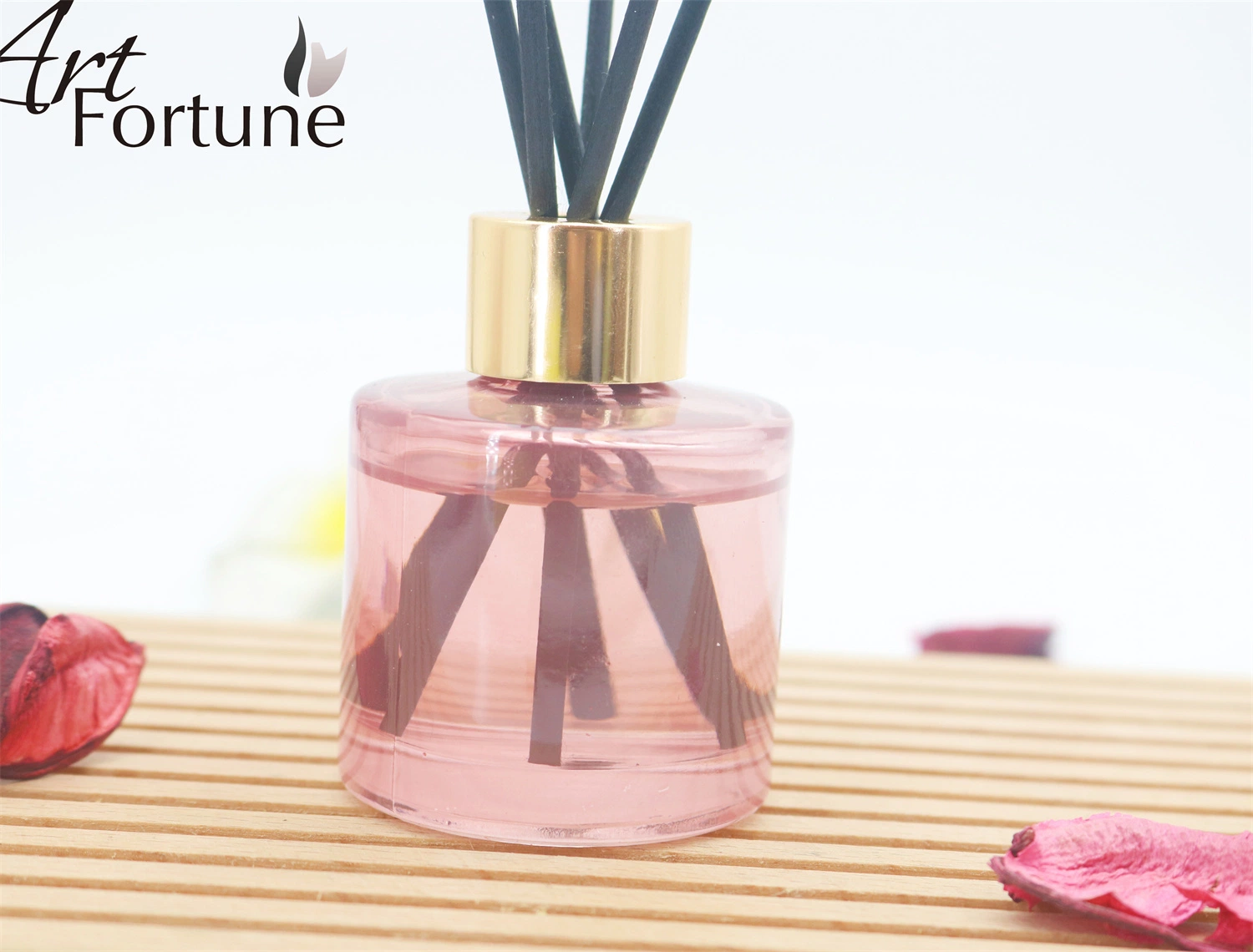 Luxury The Spring and Summer 50ml Oil Diffuser with Rattan Sticks Gift Box for Fresh Air