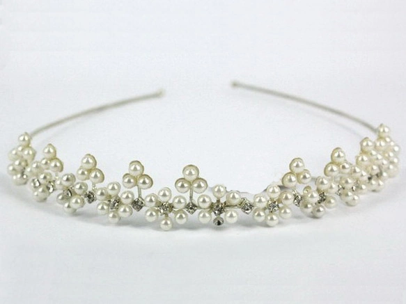 Customized Design Fashion Style High quality/High cost performance  Hot Sale Factory Price Customized Stones Tiara Crystal Crown for Bride Use