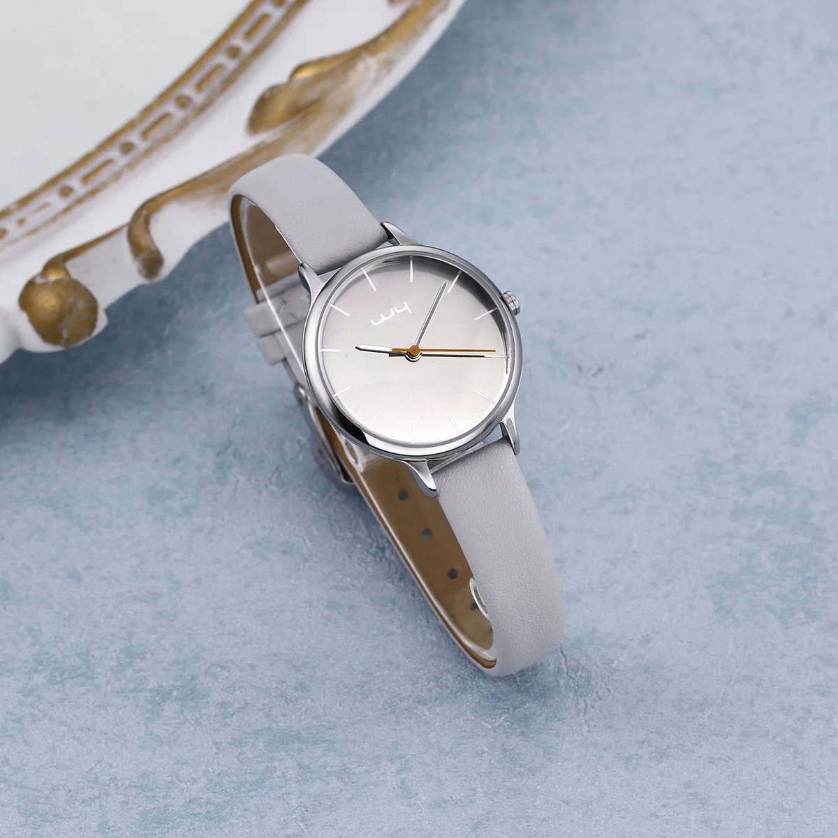 Casual Quartz Watch Leather Watch Alloy Watch Stock Watches