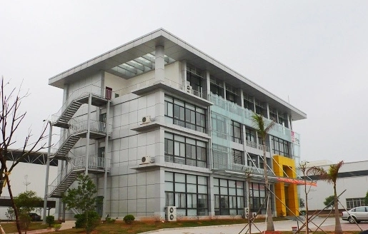 Prefabricated Steel Structure Three Story Office with Parapet Wall