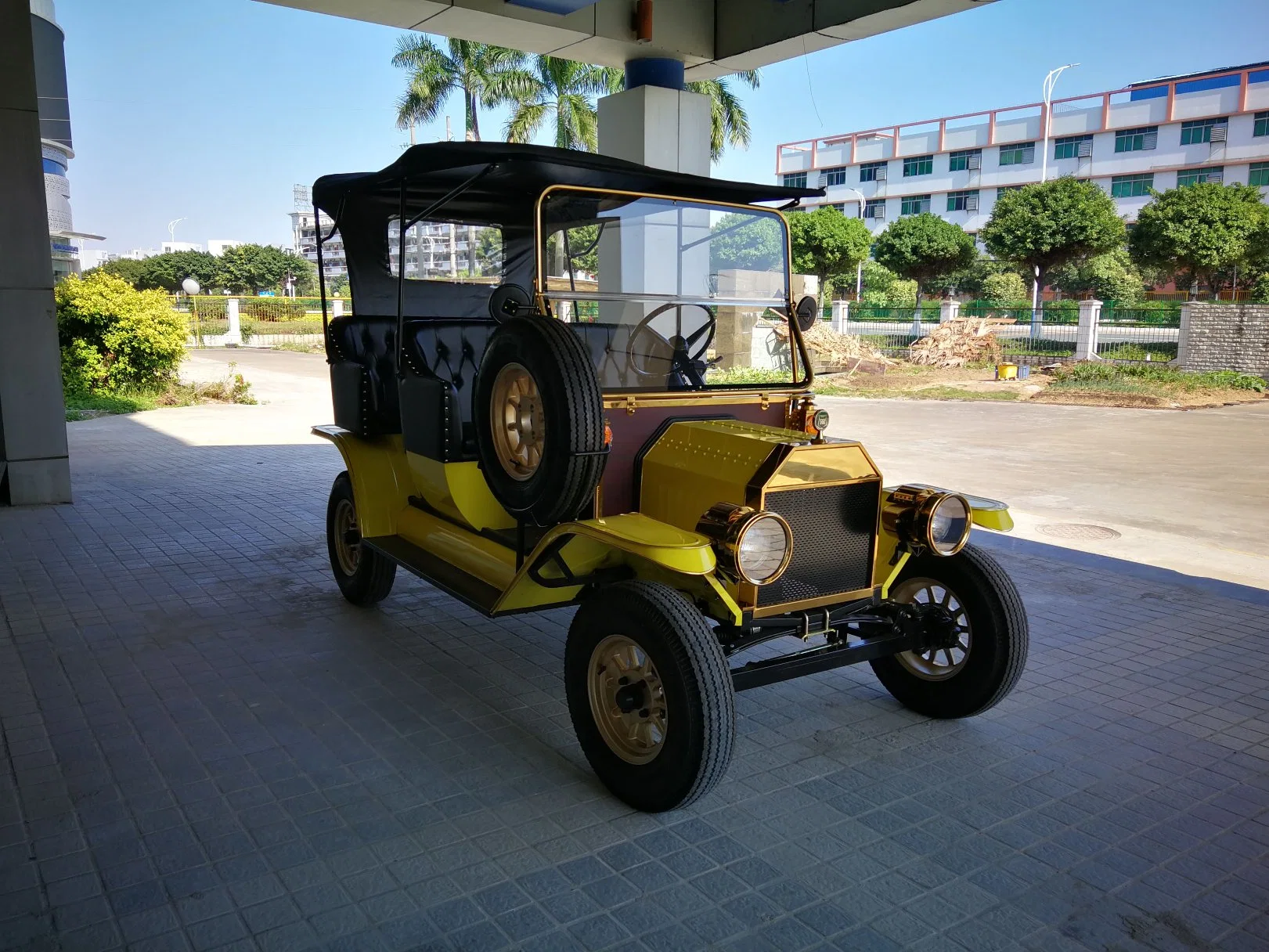 4 plazas Electric Carrito de Golf Club de la batería de plomo ácido Buggy carro de golf Alquiler de coche eléctrico