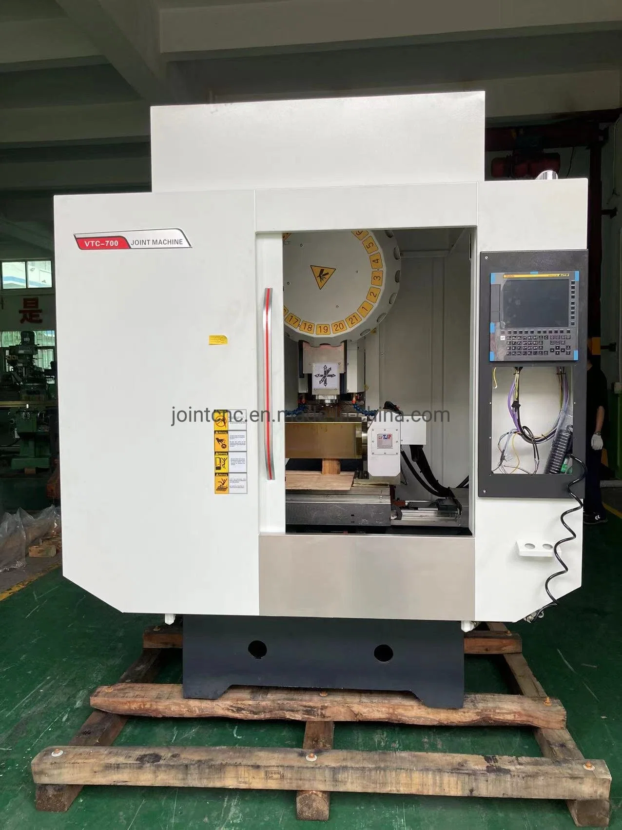 Speedcn 4 Axis Vertical Drilling Tapping Machine CNC Cutting Tools