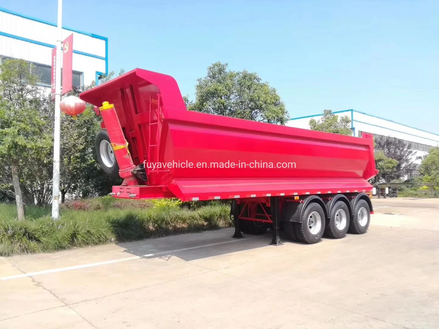 Heavy Tri-Axle 50 Cubic Meters 50 Tonnes 50ton Rear Dumping Tipper Semi Trailer for Sale