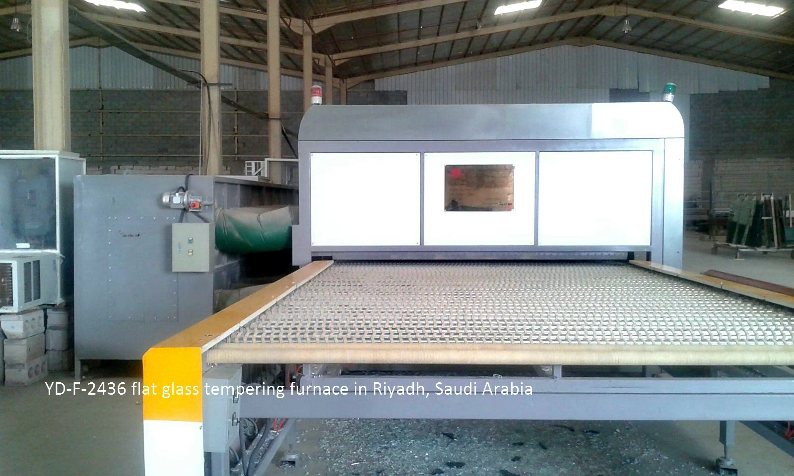 China Supplier High Efficient Small Size Glass Toughening Machine