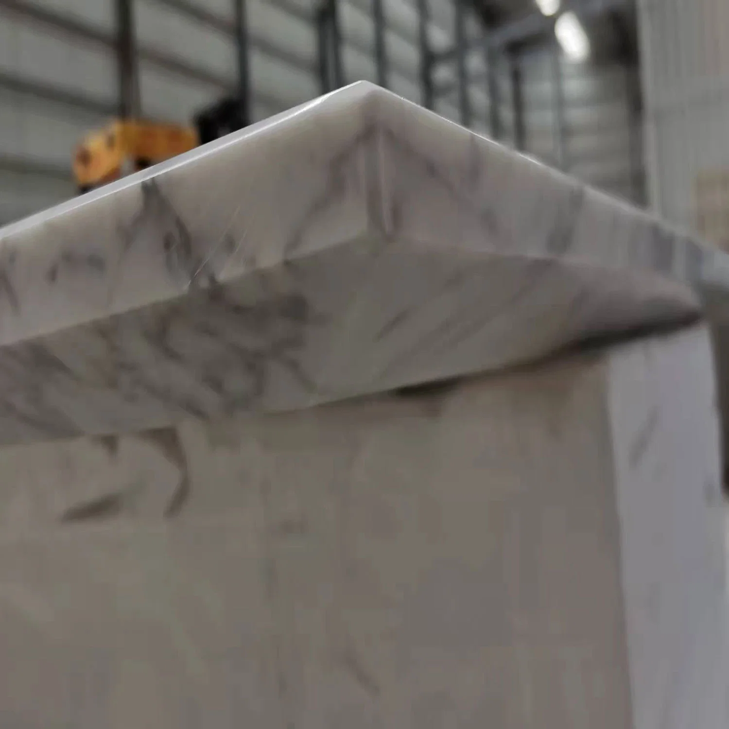 Factory Manufacture Customize Natural Stone White Bianco Carrara Marble Kitchen Countertops