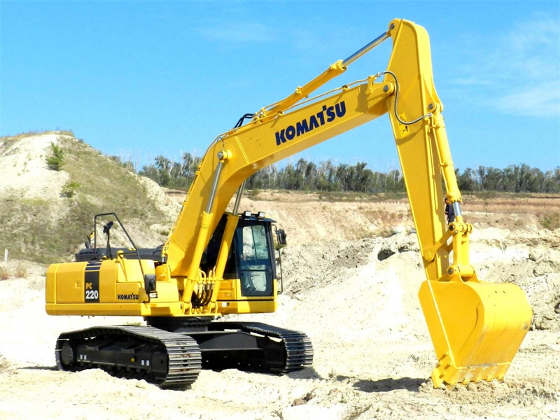 22t Japan Original Used Komatsu PC220-7 Crawler Excavator, Medium Size Komatsu PC220 PC200 Excavator