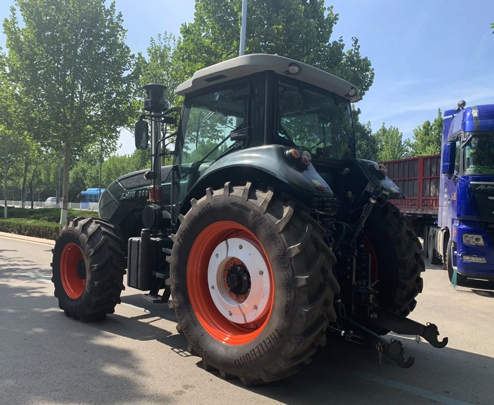 Weifang Taihong 260HP Agricultural Tractors with Raidial Tire