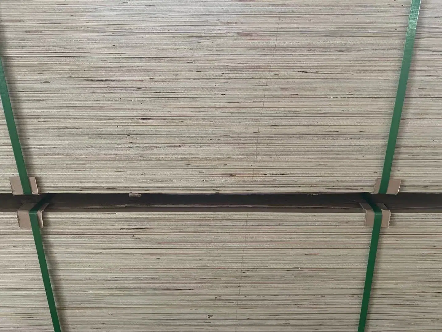 Birch/Bintangor/Pine/Walnut Veneer Faced Plywood High quality/High cost performance  Wholesale/Supplier