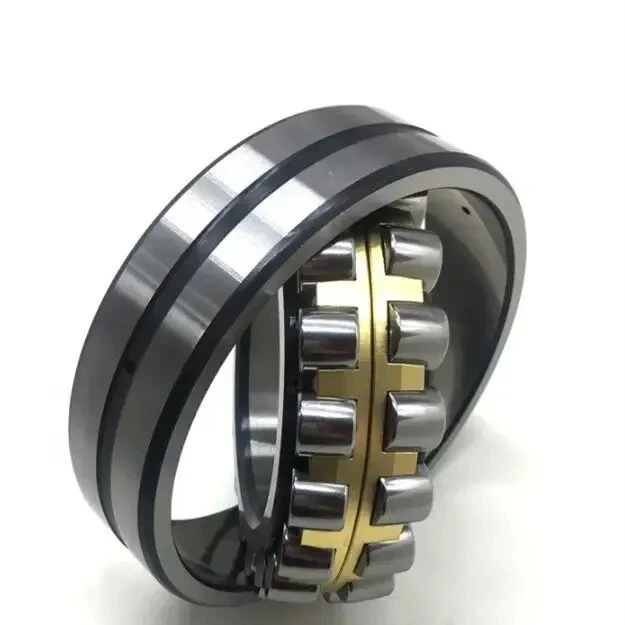 Double-Row Spherical Roller Bearing 22211bearing in Stock