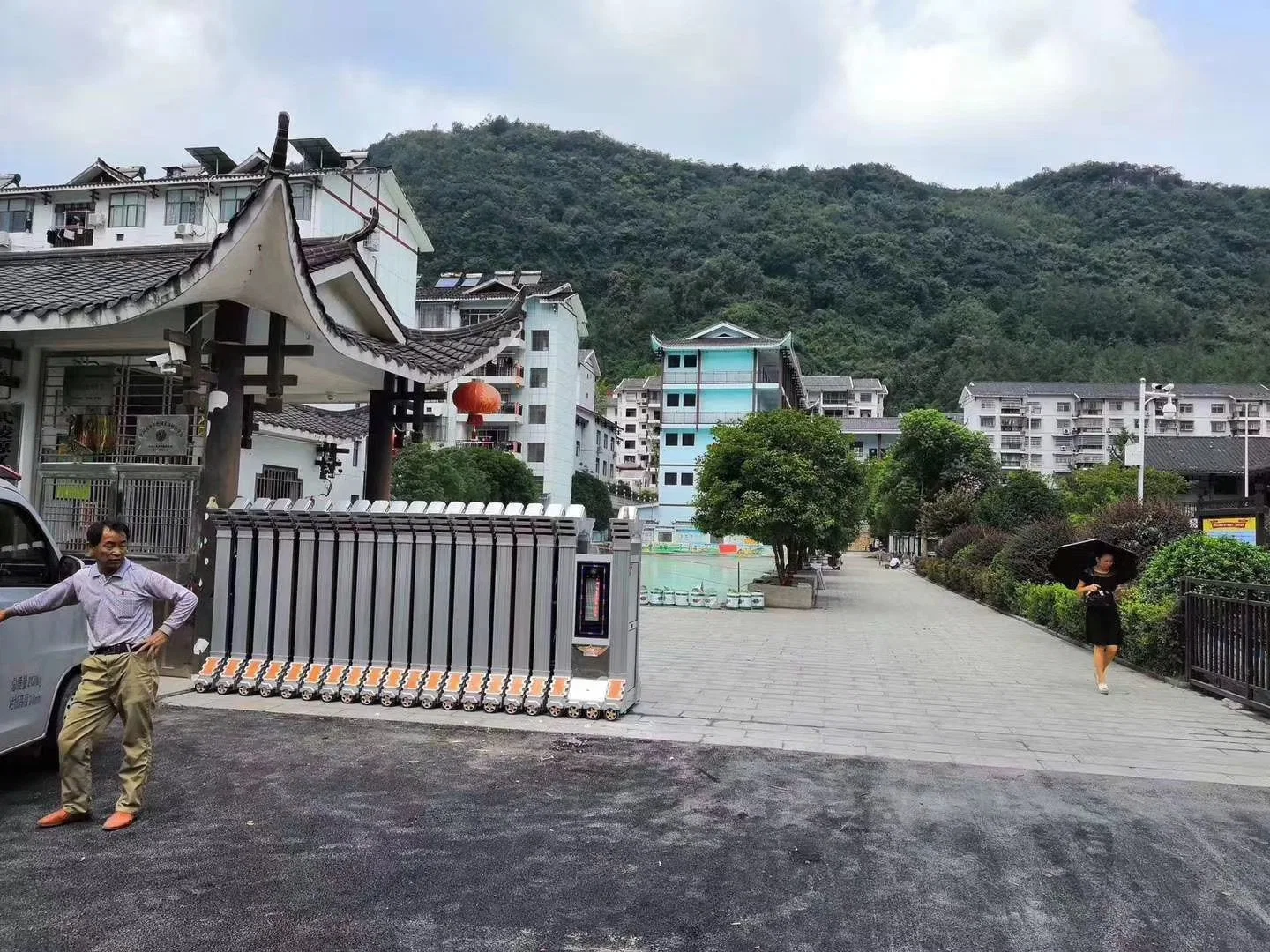 Qigong Hohe Qualität Im Freien Elektrische Einziehbare Zaun Tor