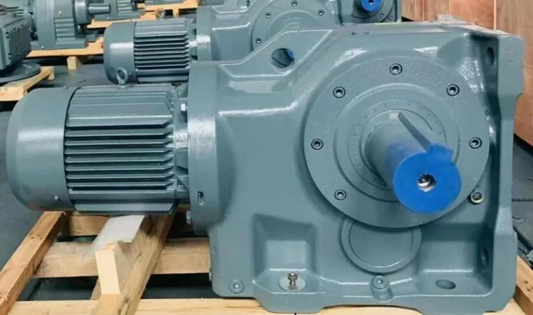 K Series Foot Mounted Right Angle Helical Bevel Gear Transmission Gearbox