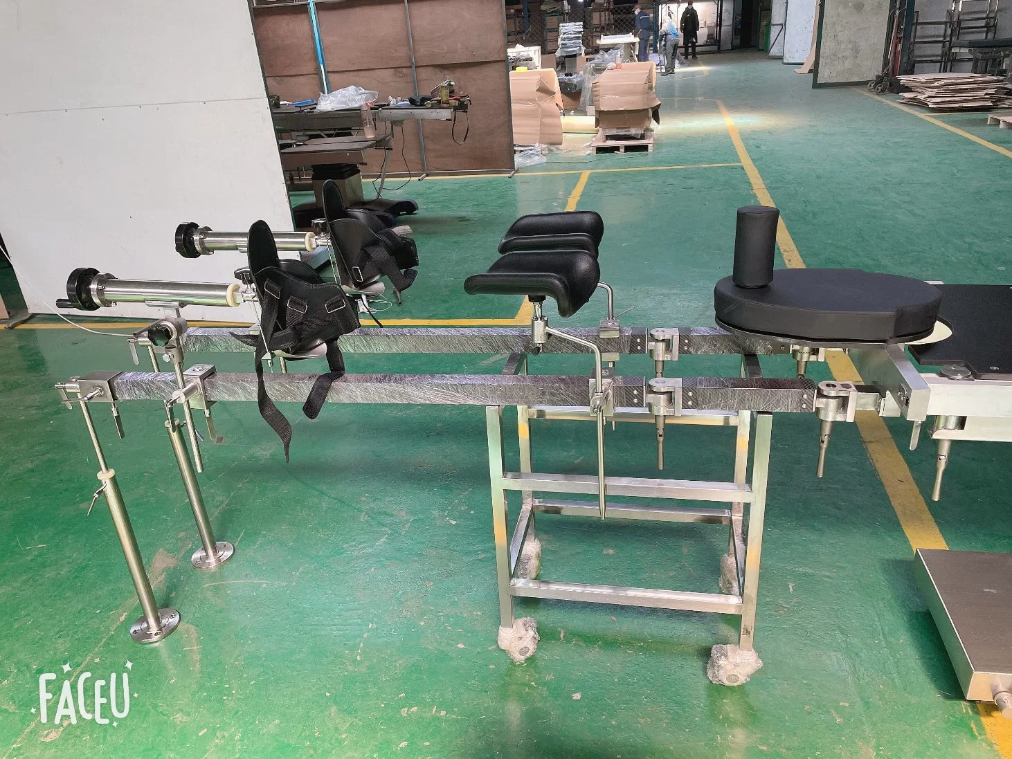 Medical Equipment Cheap Multi-Purpose Stainless Steel Orthopedics Traction Frame for Operation Table