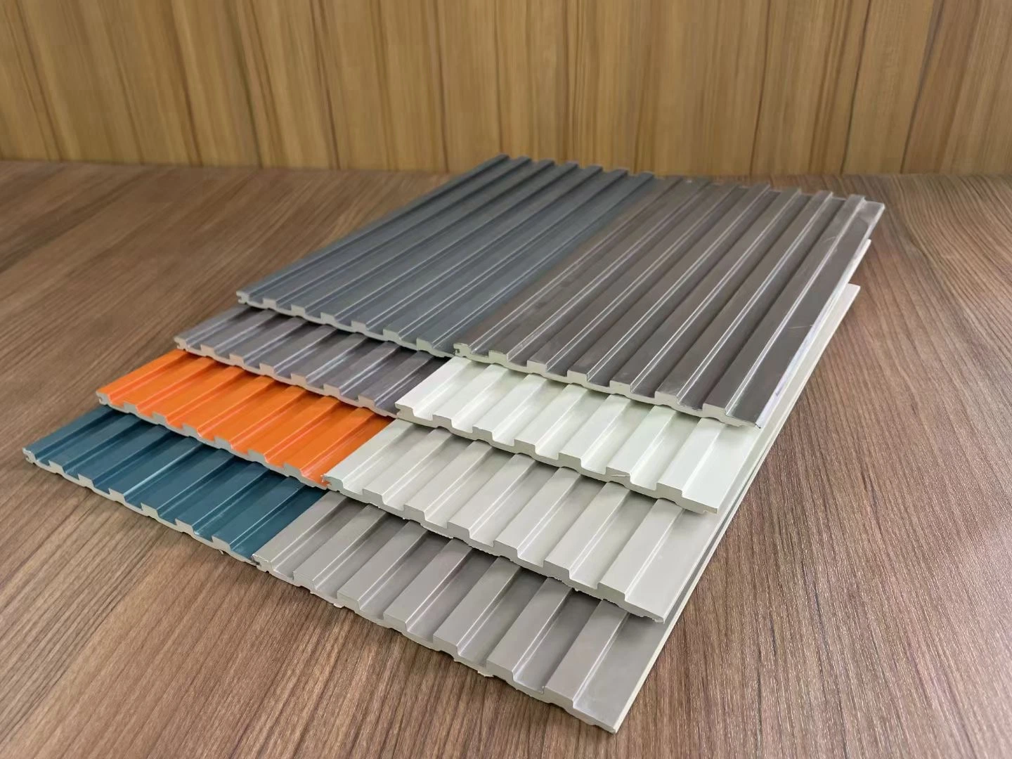 Inner Decorative Material Wood Plastic Panel