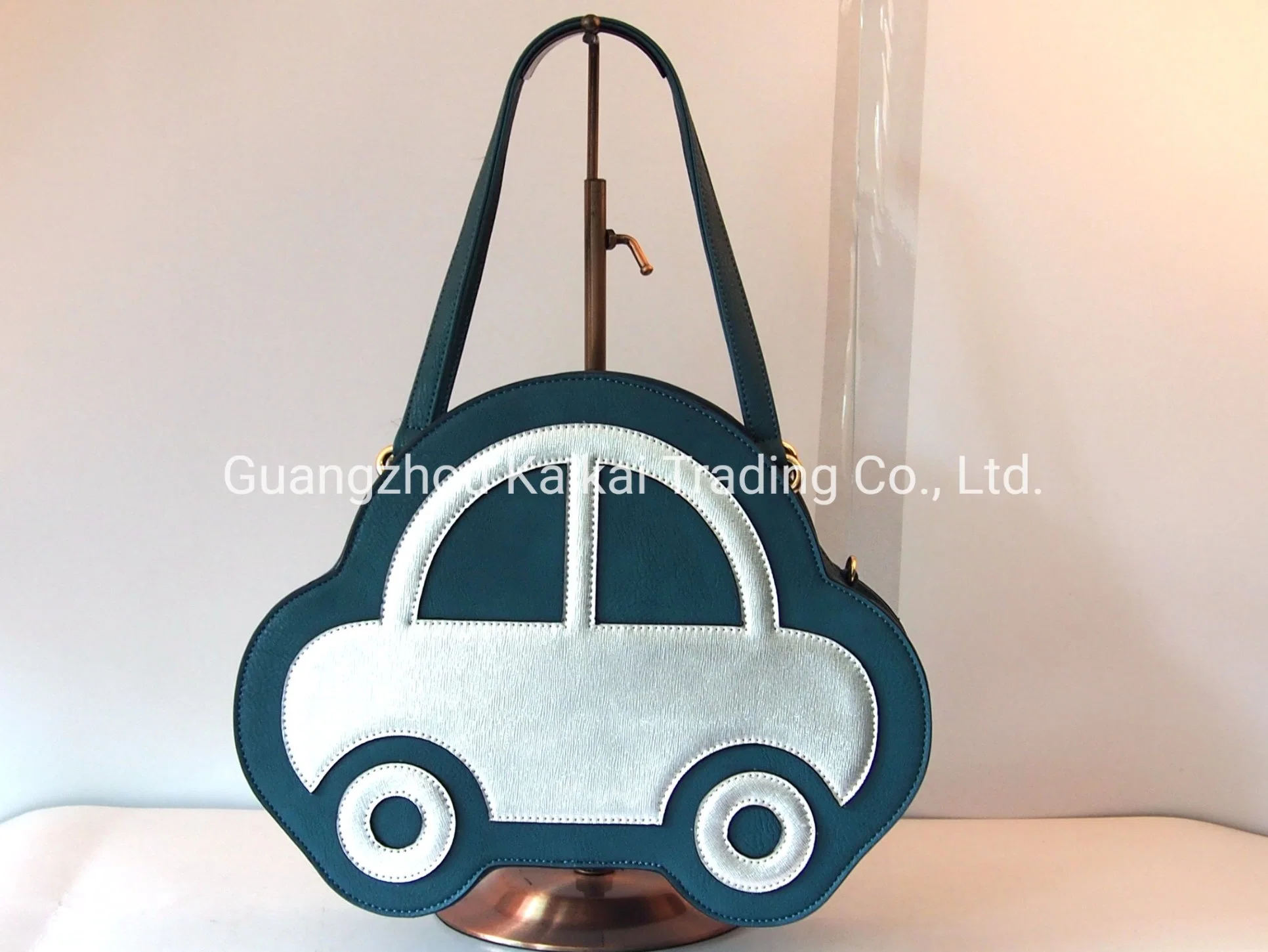 Kids/ Children Handbags Car Shape Bags Green Color Carton Bags