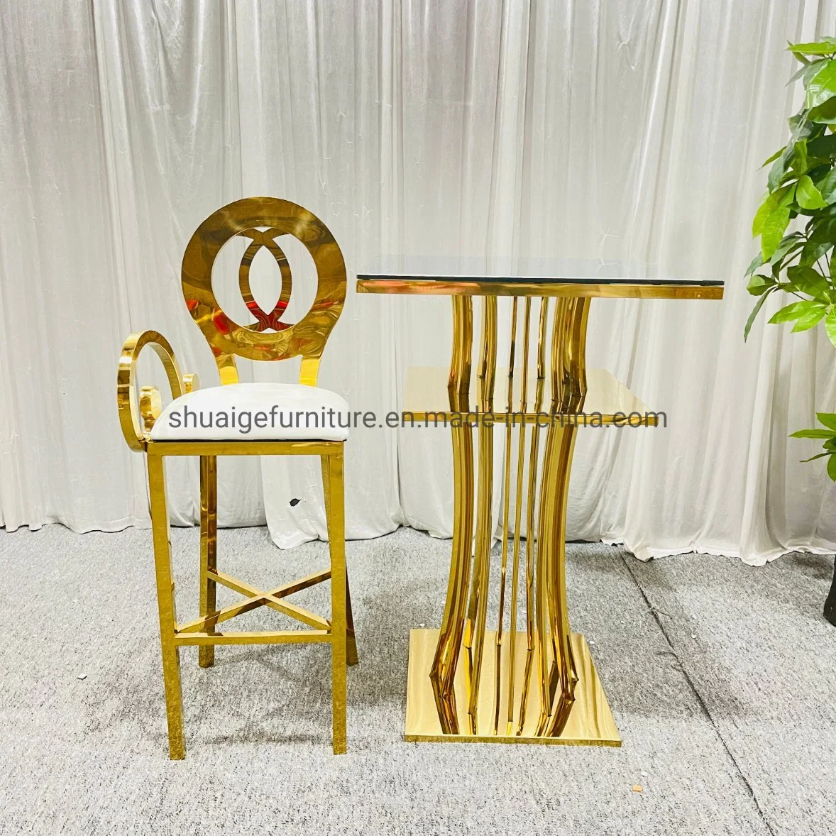 Round Back Bar Chairs Gold Stainless Steel with Arms and PU Cushion