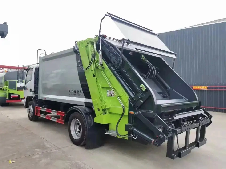 16000litres Compact Garbage Truck Dongfeng Kinland Right Hand Drive Compression Refuse Collector Truck