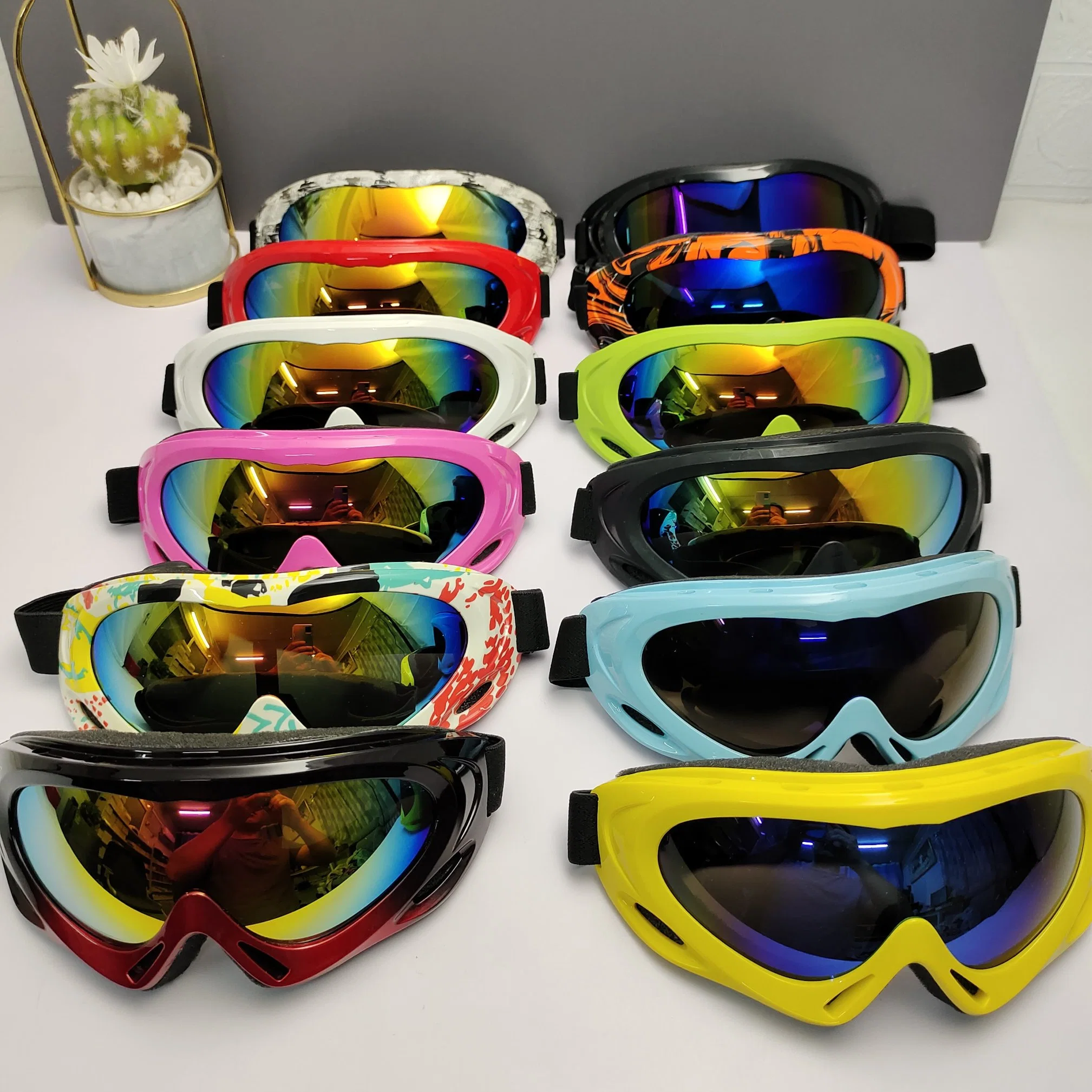 Commerce de gros 2023 Nouveau Amazon Hot la vente de lunettes de ski des lunettes de sport