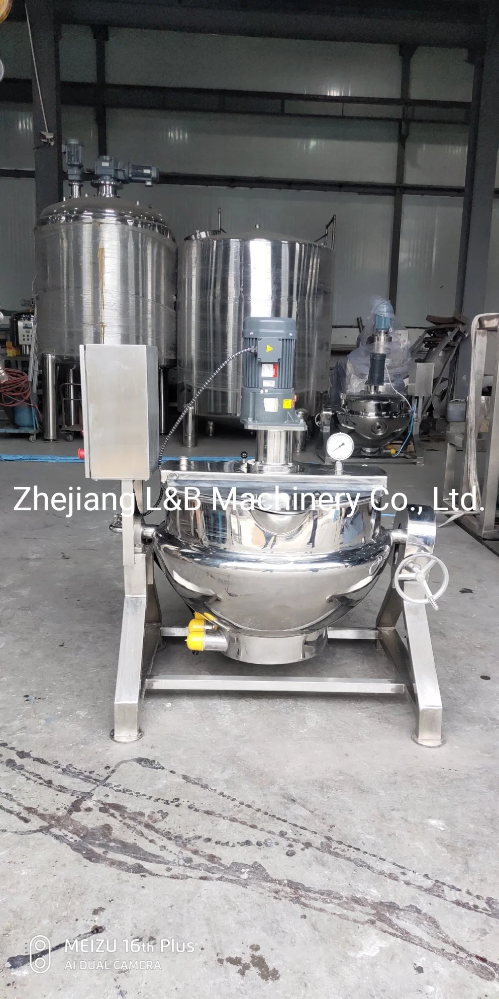 Stainless Steel Mixing Equipment Electric Heating Cheese Blending Vertical Jacketed Chocolate Melting Pot Machine