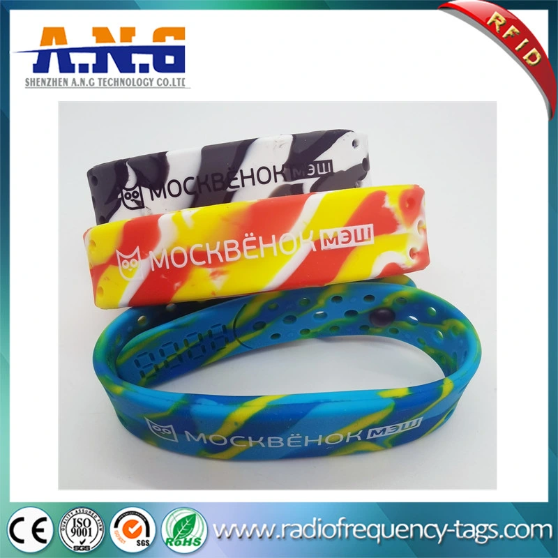 2022 New Product Unique Design RFID Silicone Wristband Gym Card Access Card