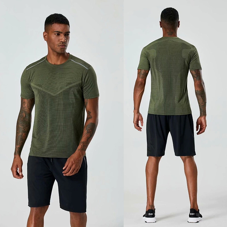 High quality/High cost performance  Customized Models Running Fitness Sports Leisure Men&prime; S T-Shirt Man Sportswear Cotton Men Sweater with Short Sleeves