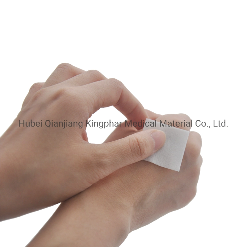 Non-Woven Antiseptic Hand Sanitizer Portable Disposable 70% Alcohol Swab