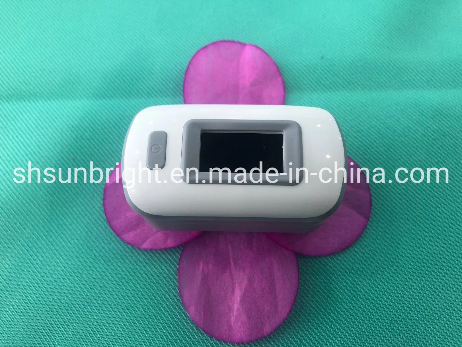 Blood Pulse Oximeter CE Fingertip Pulse Oximeter Blood Saturation Monitor