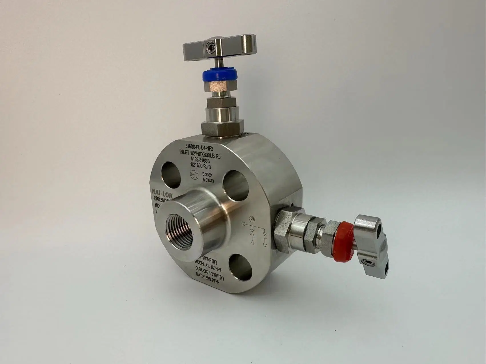 Stainless Steel Instrument Manifolds Valve Double Block and Bleed Valves Monoflange Valve Class 150 to Class 2500 Flange