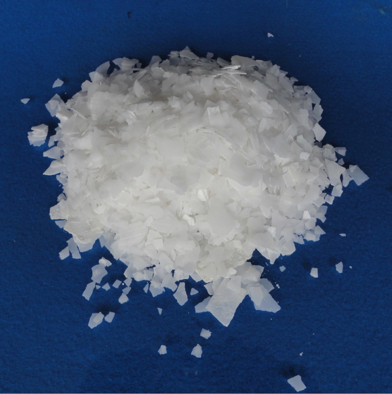 High quality/High cost performance  White Flakes Potassium Hydroxide KOH-90%/95% Caustic Potash Flakes Potassium-Hydroxide