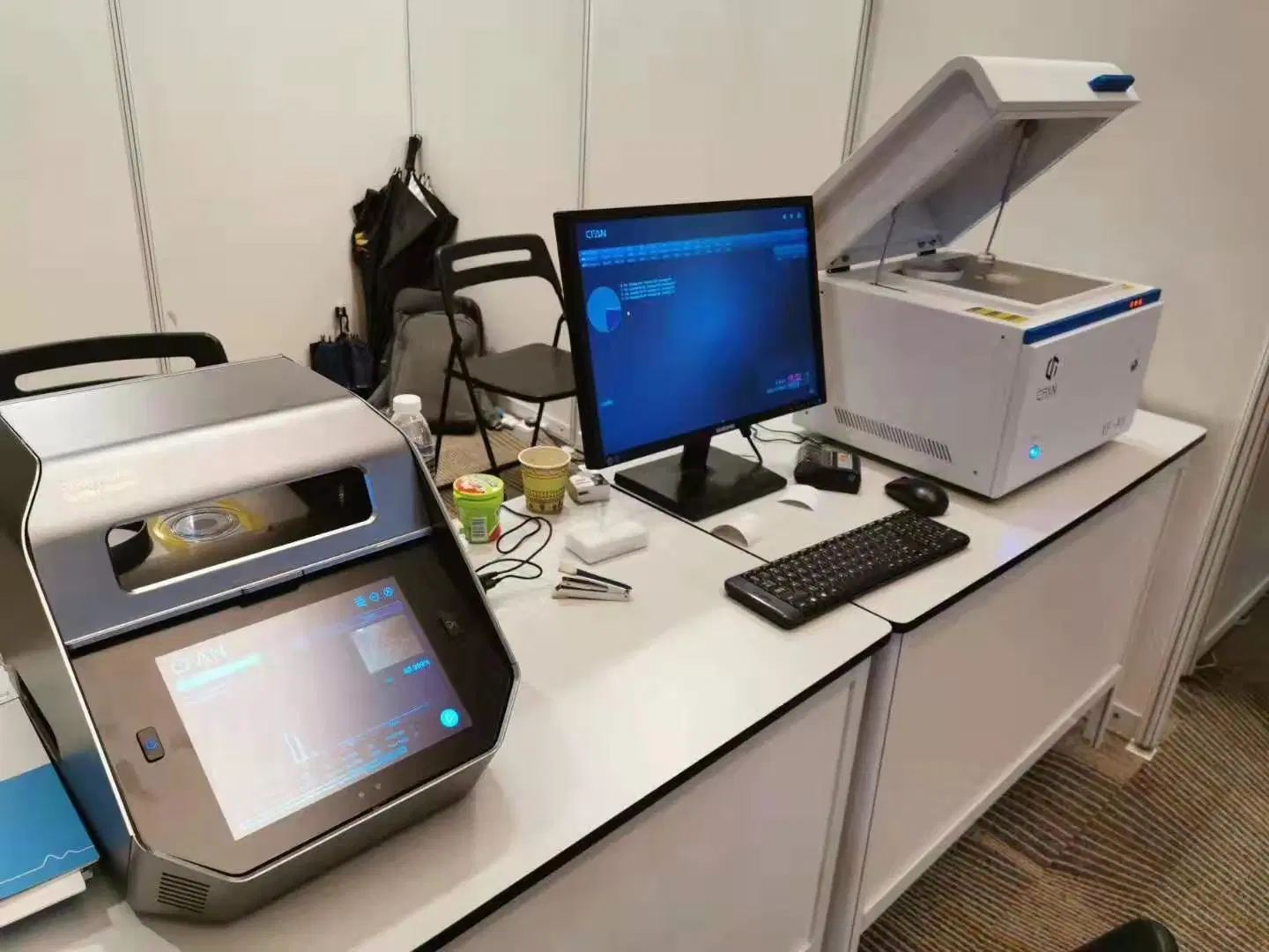 Spectromètre de fluorescence X de bureau XRF-A3 analyseur d'or XRF pour les tests Bijoux en or