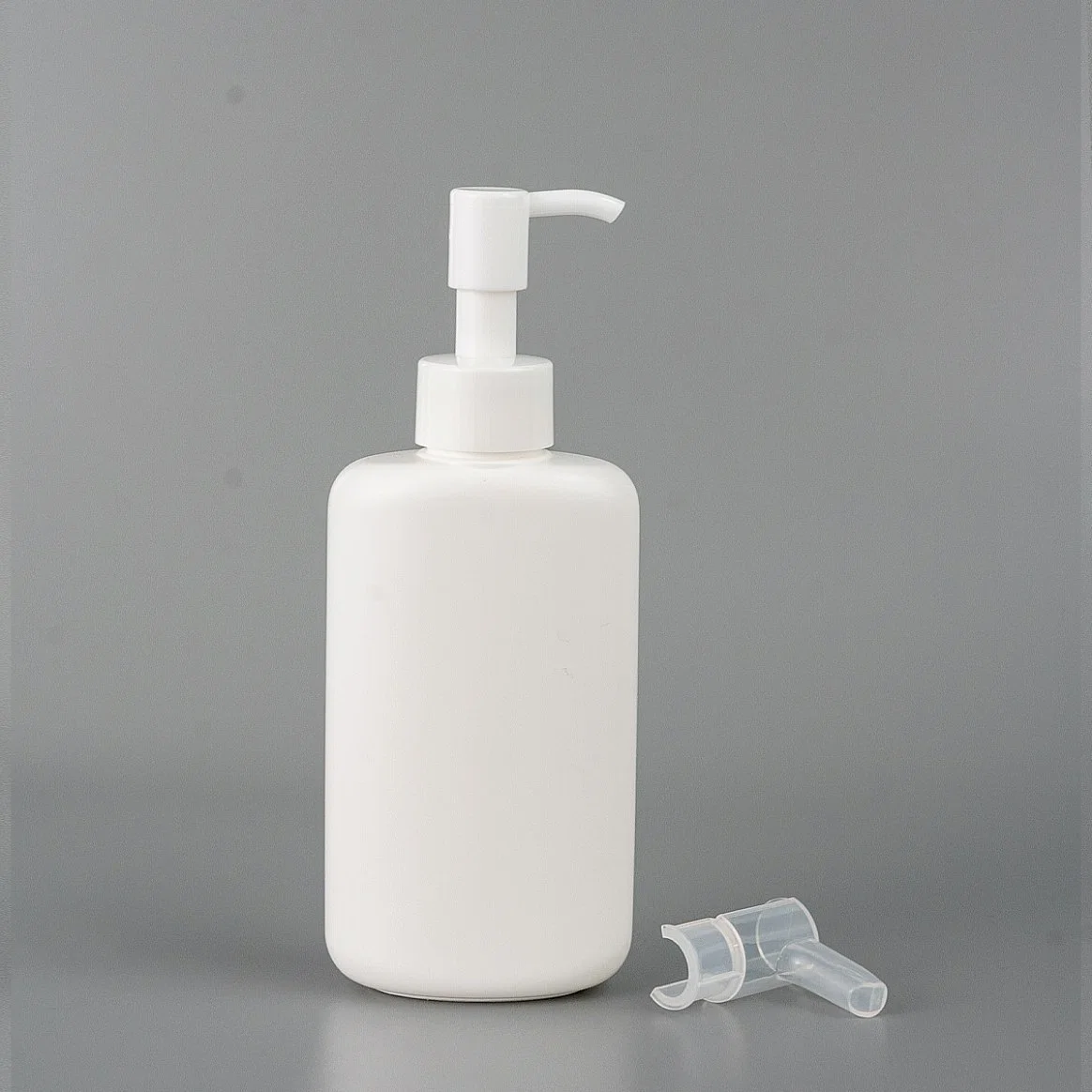 High quality/High cost performance  60ml Oblate Container Oval Shape PE Plastic Oil Dispenser Sugarcane Bottle for Body Lotion Skincare Essense Treatment