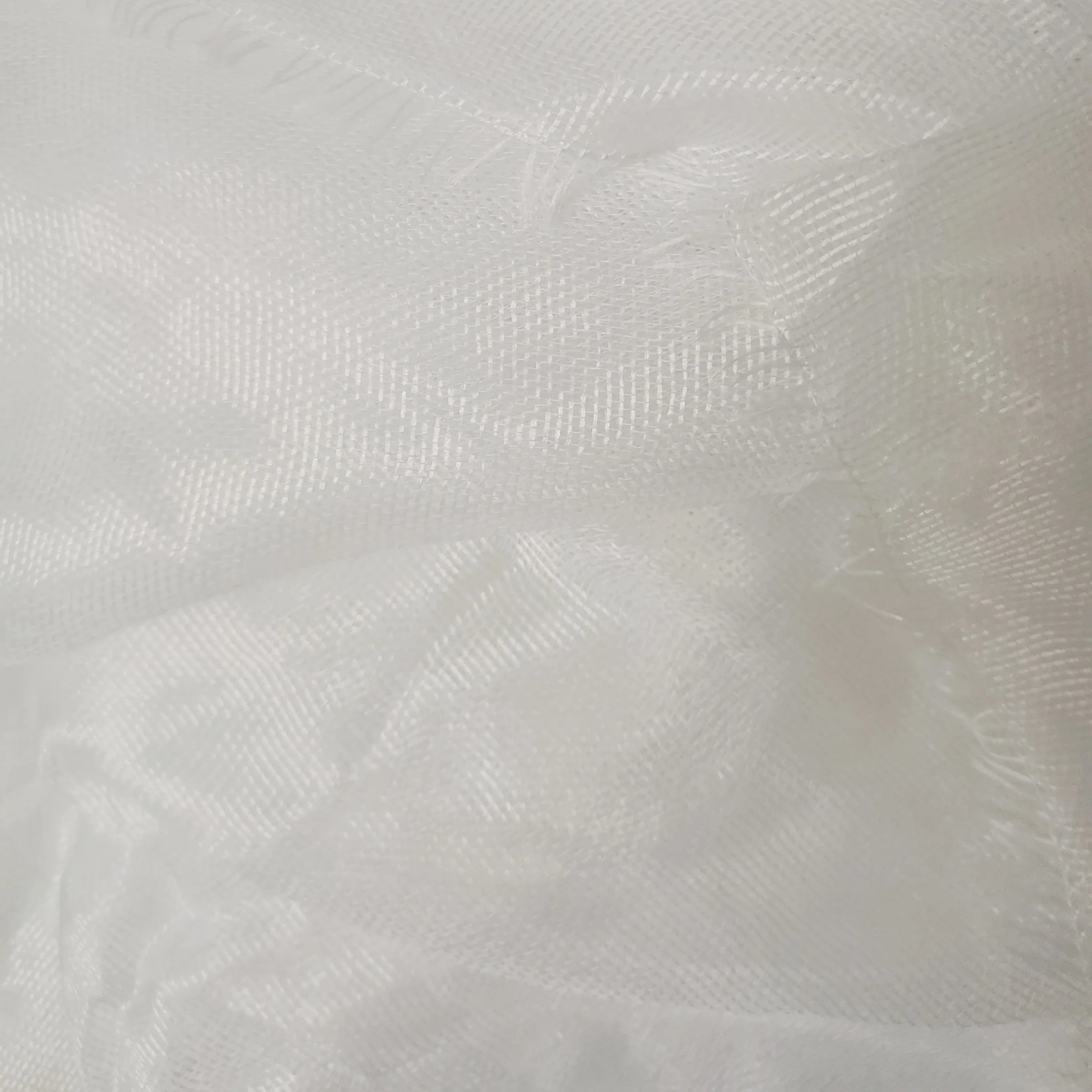 White Polyester Woven Cloth in Large Roll for PVC PP Laminates and Compound Materials