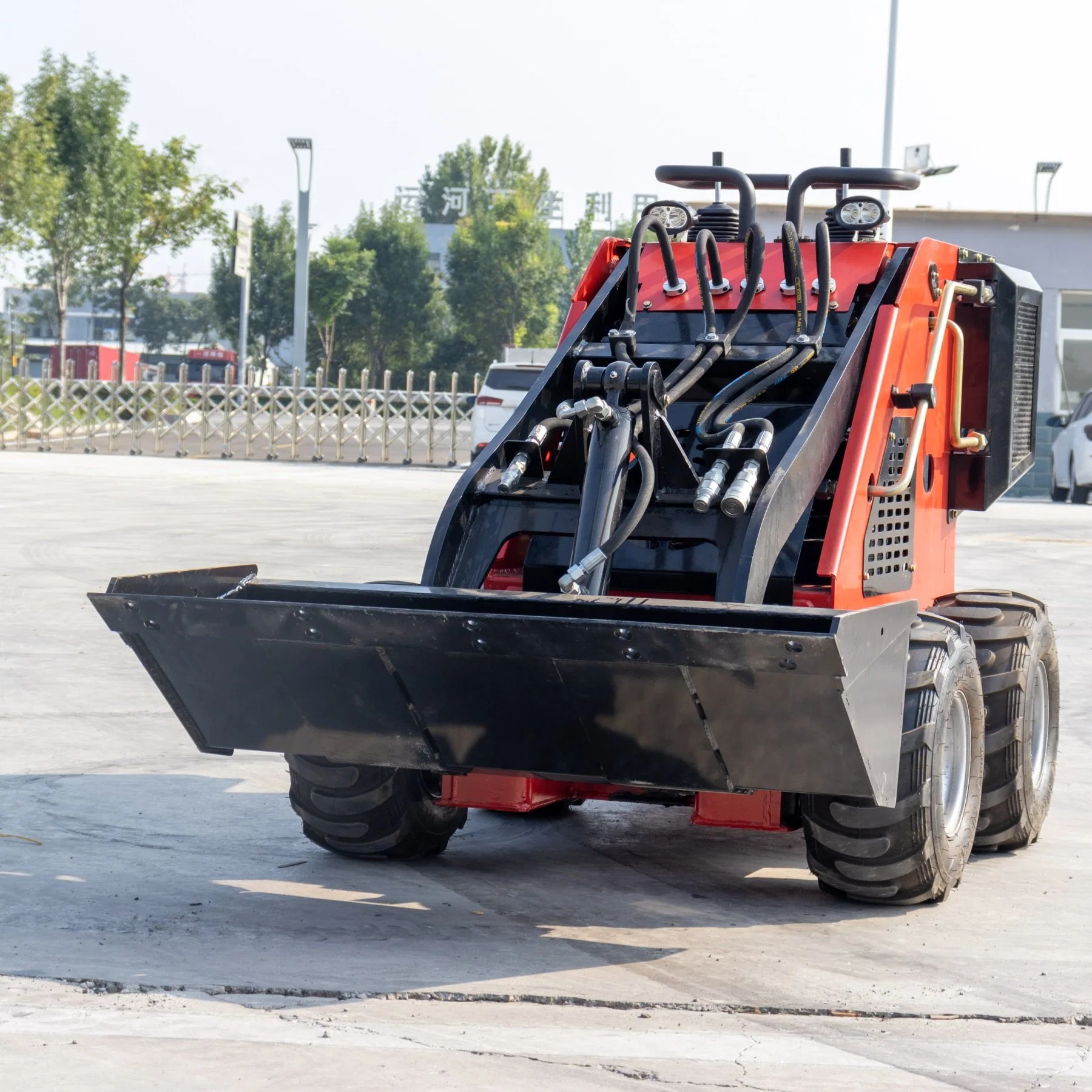 Erdbewegungsmaschinen Hydraulische Chinesische Rad Mini Skid Steer Loader Anhänge