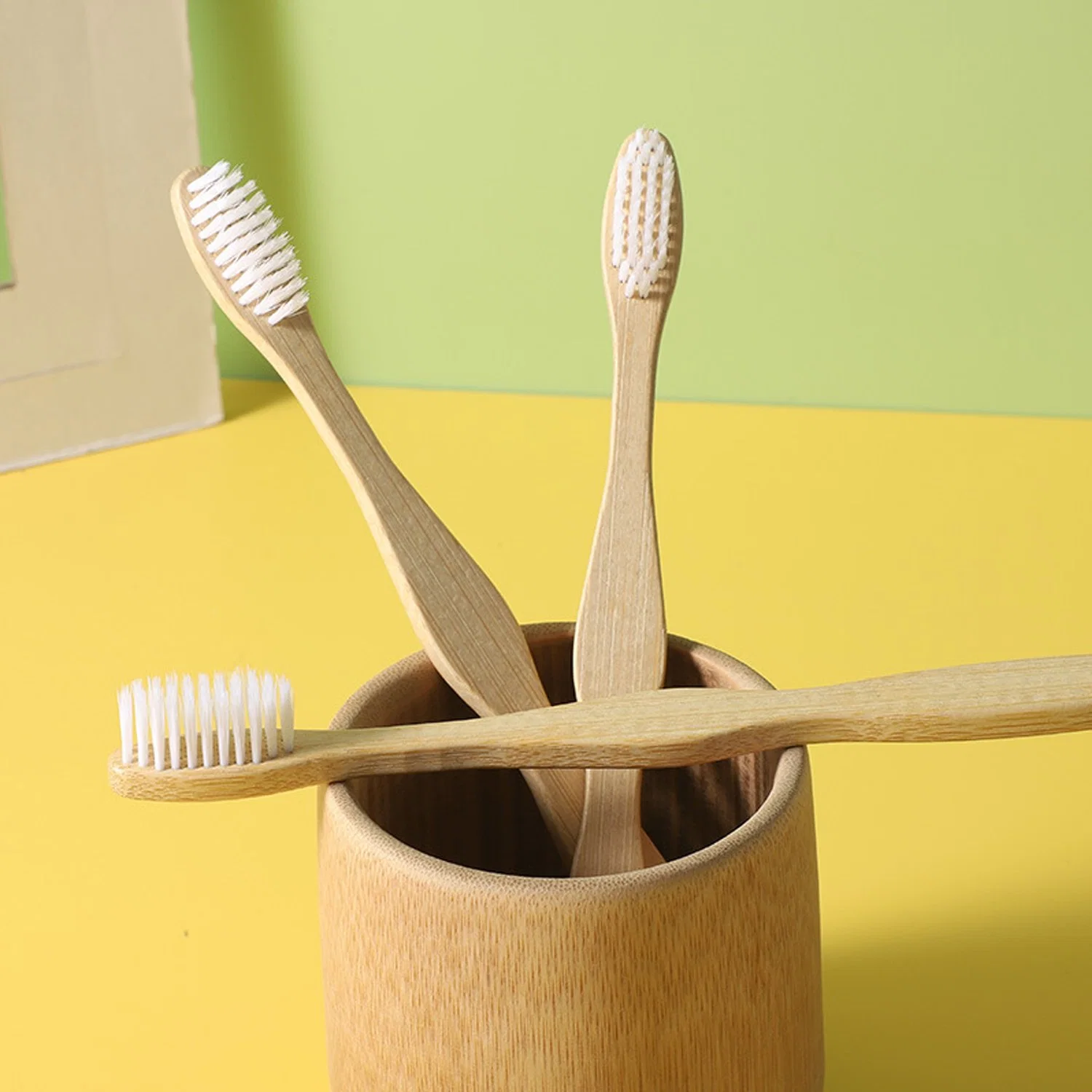 OEM Soft Bristle Natural Eco amigable biodegradable cepillo de dientes de bambú