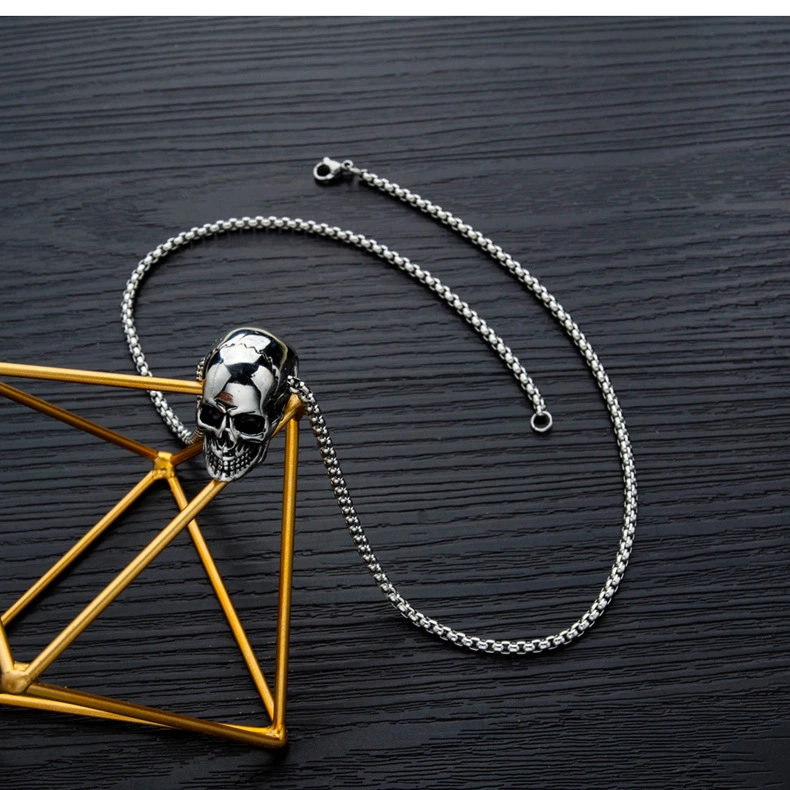 European and American Street Fashion Trend Personalized Skull Titanium Steel Necklace Retro Stainless Steel Men&prime; S Accessories