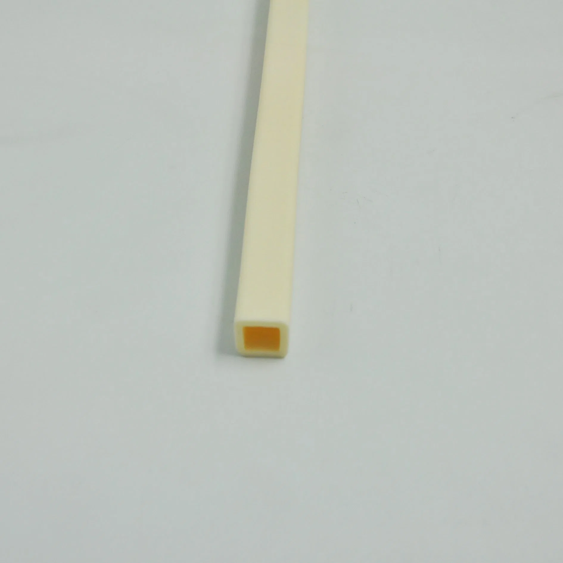 C799 Alumina 99.5% Alumina Ceramic Square Tube Electrode for Corona Machine with High Pressure Resistant