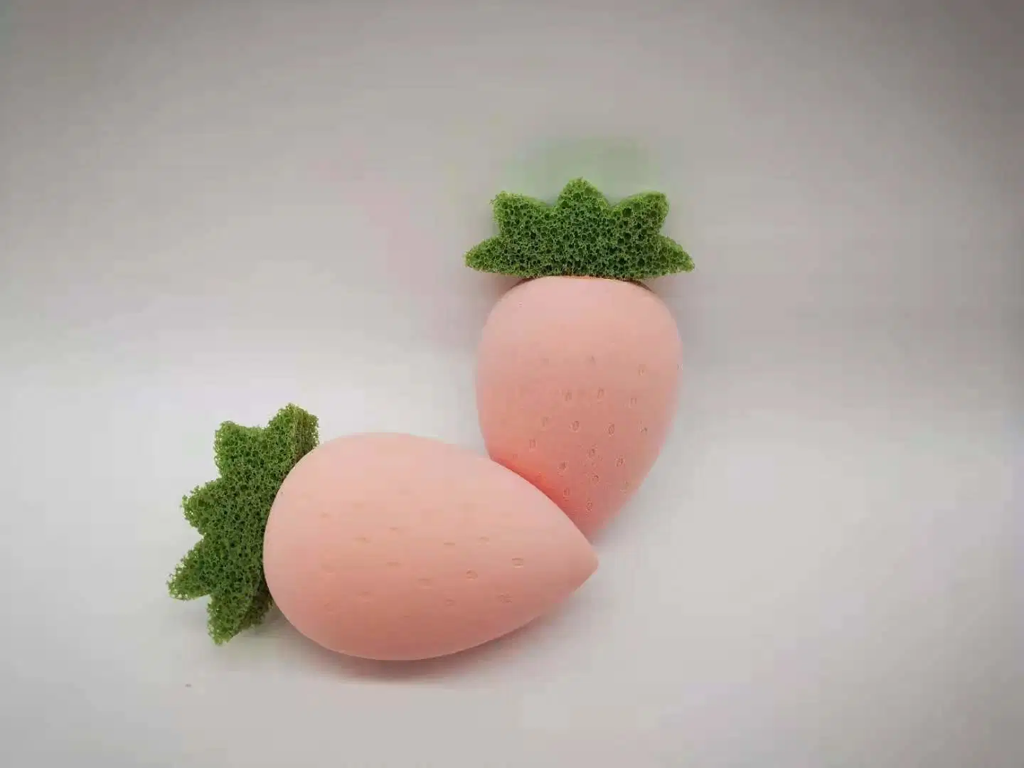 Powder Puff Factory Makeup Bubble Sponge Makeup Tools Color Droplet Pear Saped Wholesale/Supplier