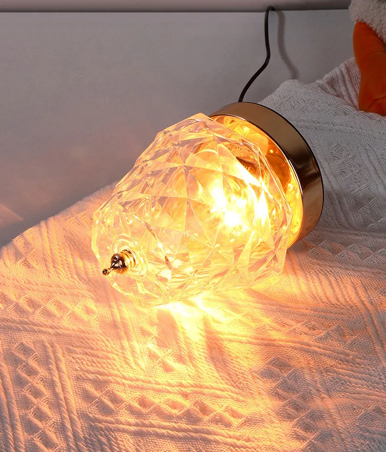 Factory Wholesale/Supplier New Morden Hotel Acrylic Crystal Home Bedroom Living Room Luxury LED Table Lamp