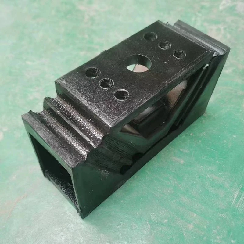 Montaje de Steyr Az9725590031 para piezas de HOWO Soporte trasero del motor